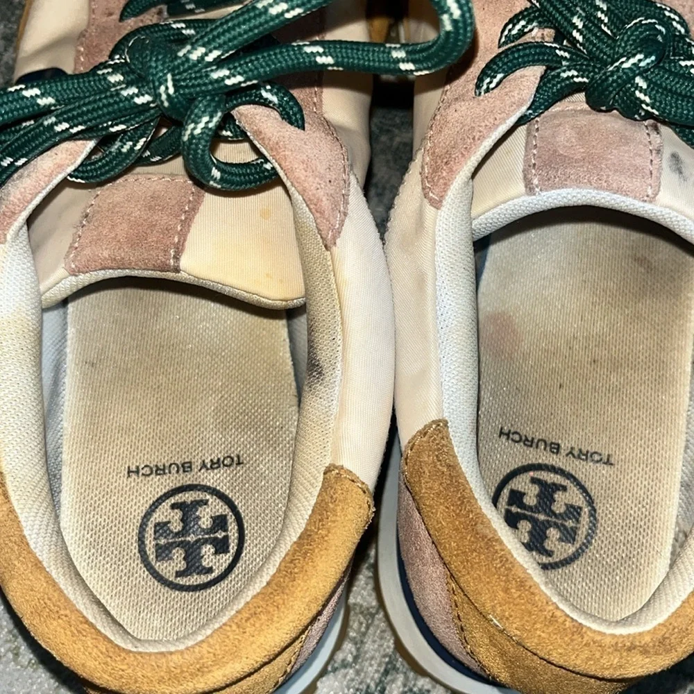 Tory Burch women’s Annie Nylon runners Cream and Tan Sneakers size 8